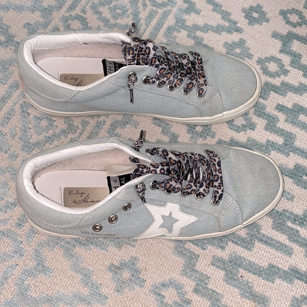 Vintage Havana sneakers